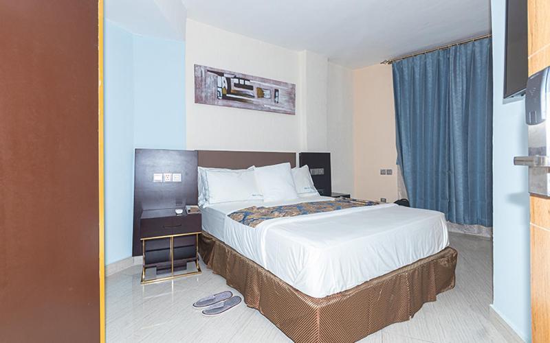 Hotel Le Figaro Douala Kültér fotó