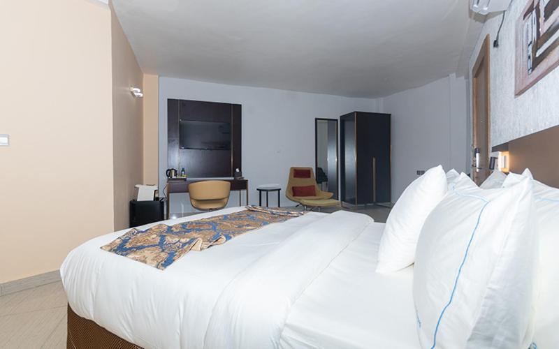 Hotel Le Figaro Douala Kültér fotó