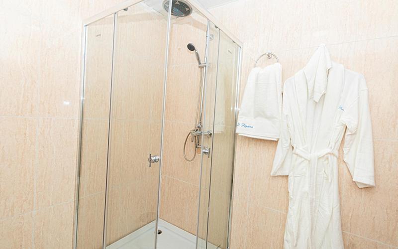 Hotel Le Figaro Douala Kültér fotó