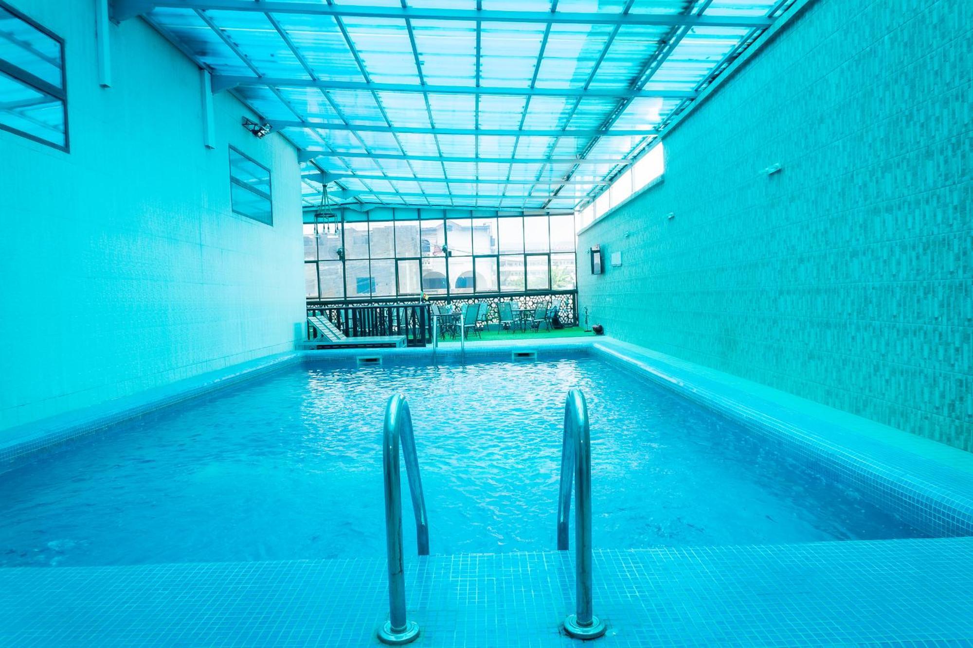 Hotel Le Figaro Douala Kültér fotó
